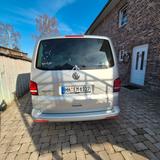 Volkswagen T5 Multivan - silberne Volkswagen T5 Multivan