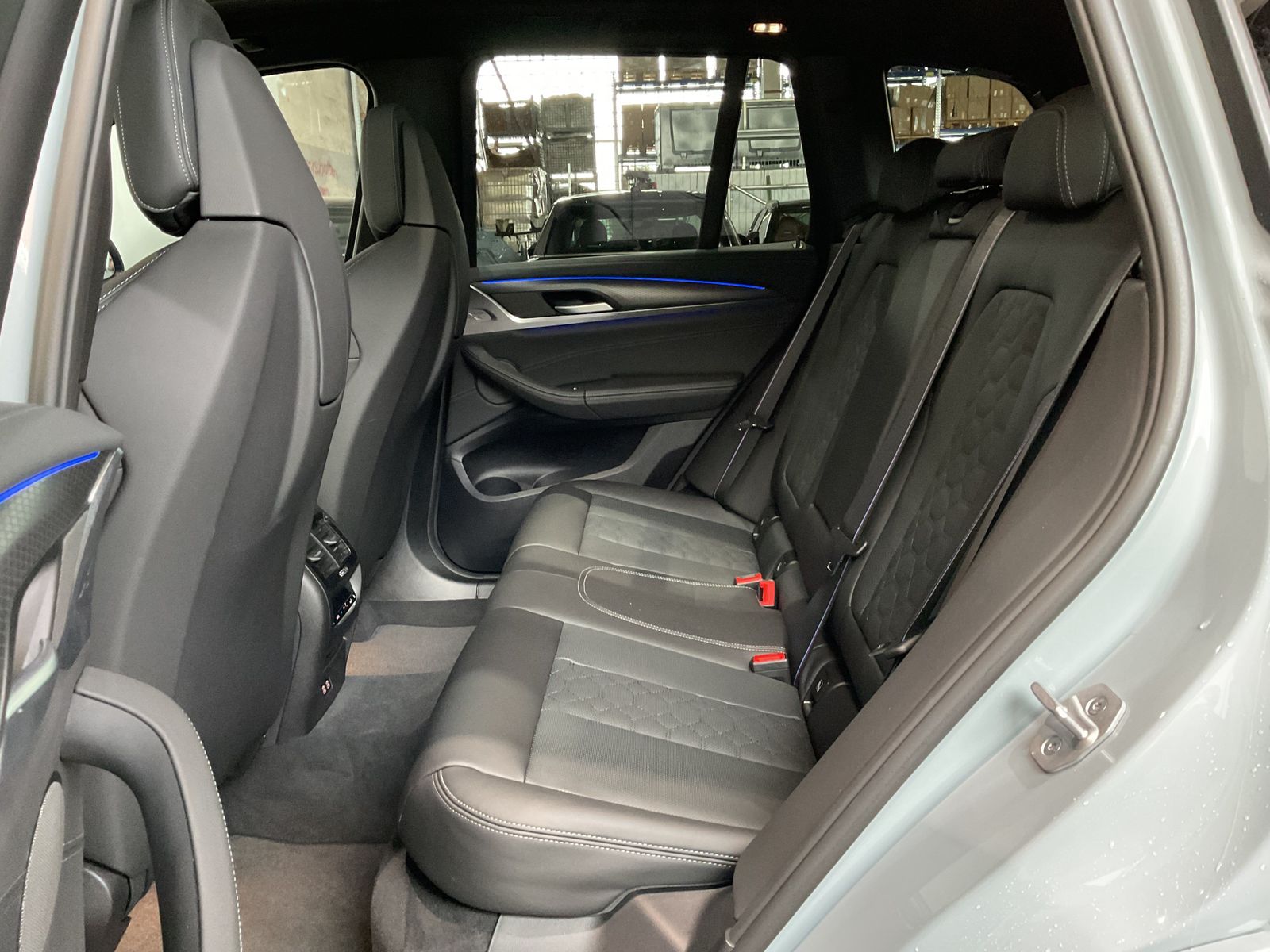 Fahrzeugabbildung BMW X3 M Panorama Glasdach, M Competition Paket