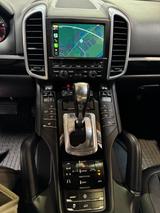 Porsche Cayenne SEHR SAUBER TOP PANO CARPLAY usw. - Porsche: Us