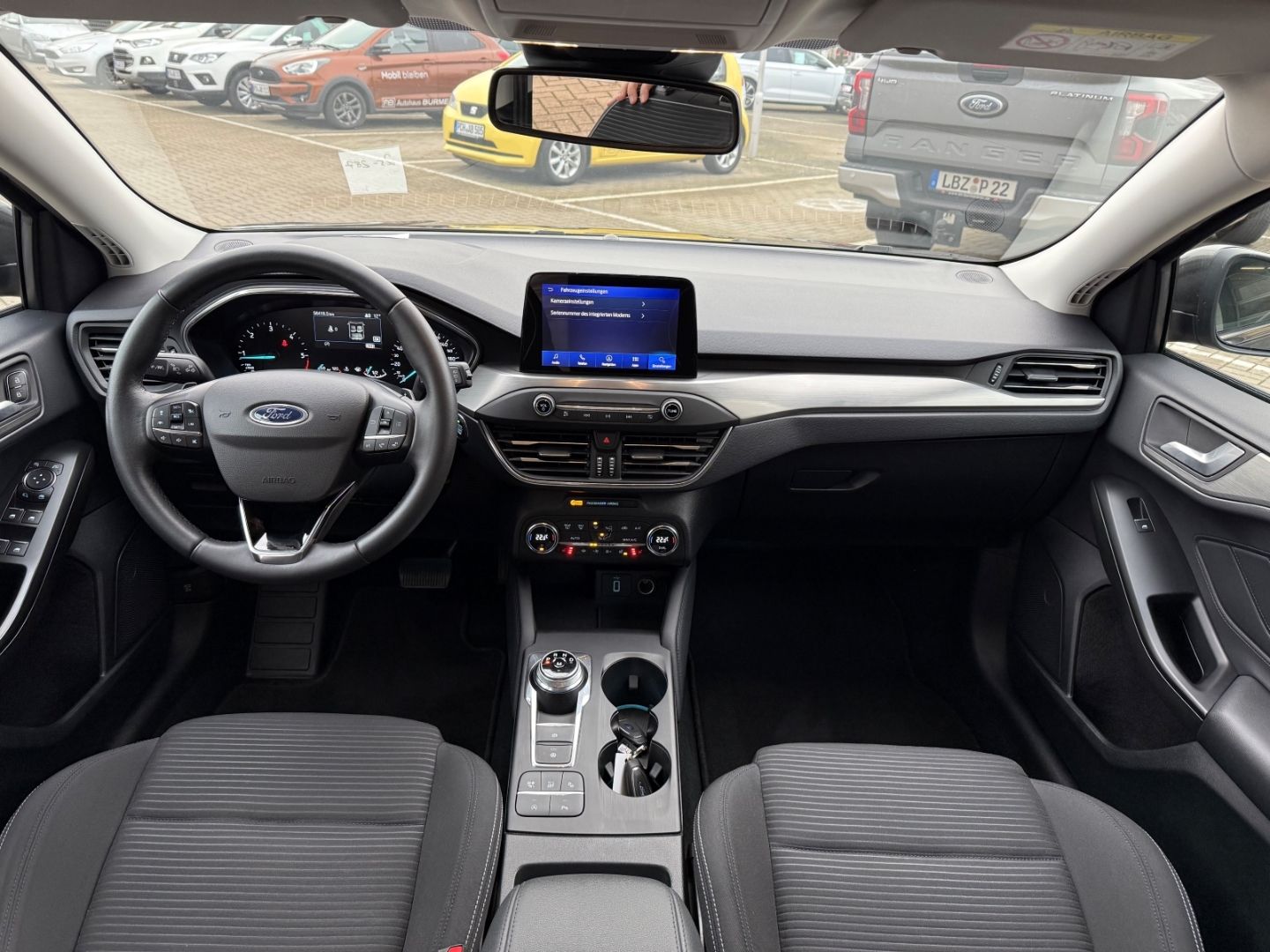 FORD Focus Titanium X Turnier AHK-Navi Digi Cockpit L - Image 26