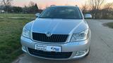 Skoda Octavia Combi Elegance - Skoda Octavia aus 2010: Kombi