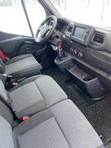 Renault Vehicle Light 4x2 Van box - Angebote