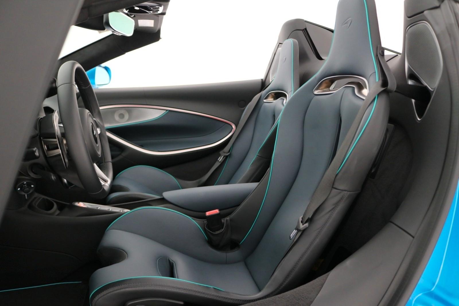 McLaren Artura Spider MSO 700Ps.