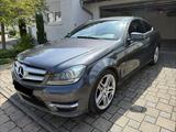 Mercedes-Benz C 250 CDI Sport Coupé Autom. Sport - Mercedes-Benz C 250: Sport