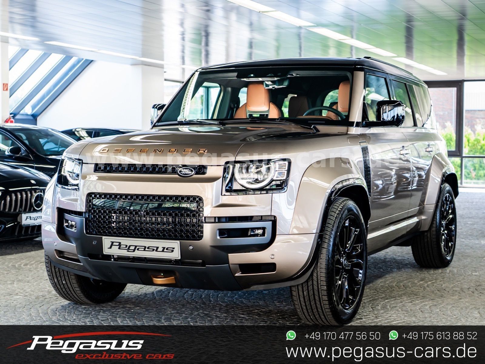 LAND ROVER Defender - 3