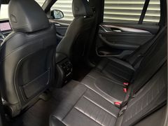 Fahrzeugabbildung BMW X3 xDrive 20d M Sport --AHK/Pano/Winterfreude