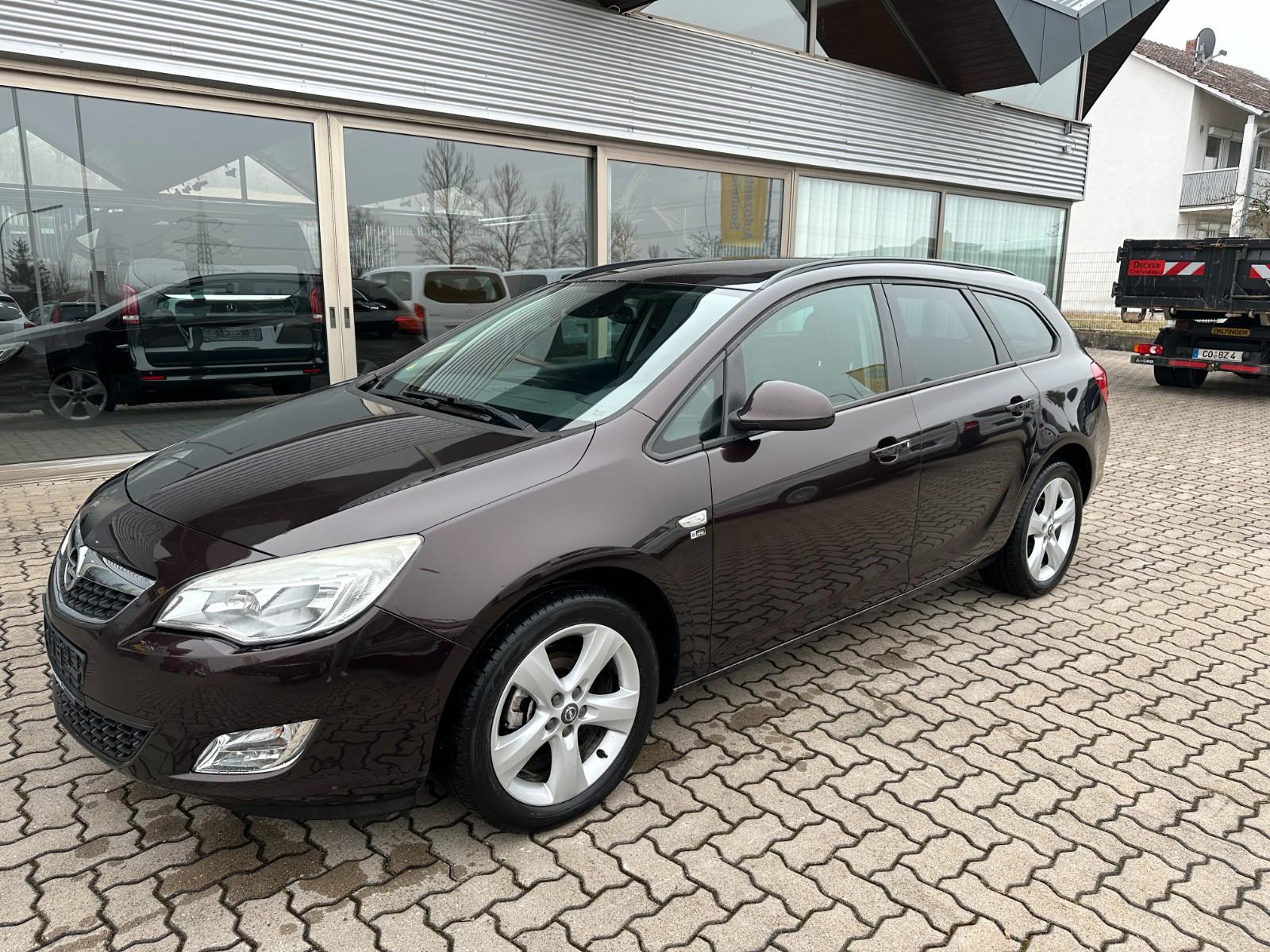 Opel Astra 1.4 J Sports Tourer PDC FSE SHZ Klimaautom