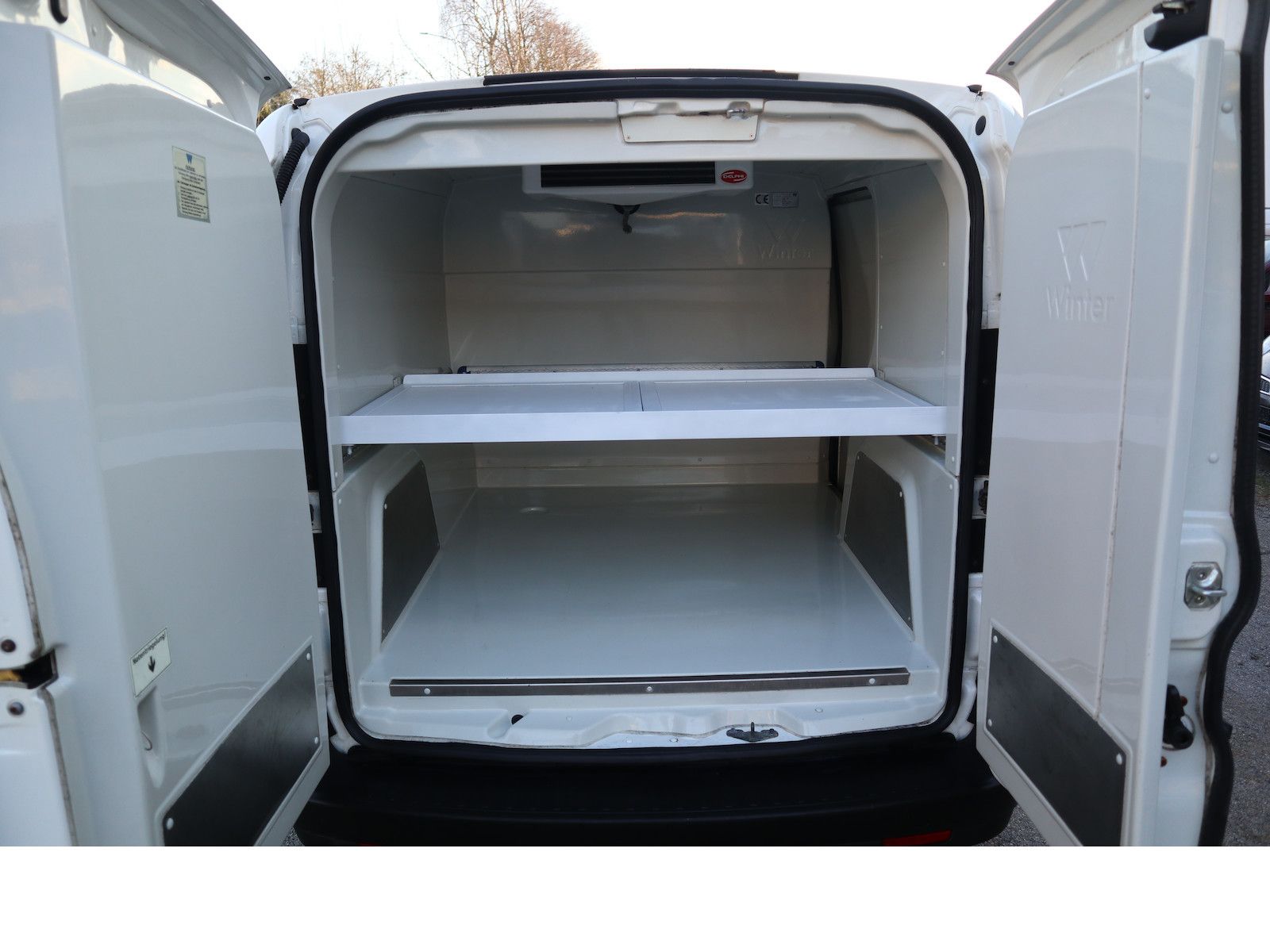 Fahrzeugabbildung Fiat Doblo SX Kasten Kühlwagen