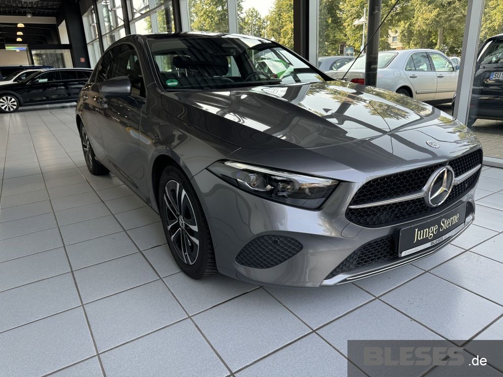 MERCEDES-BENZ A 200 – Bild 3