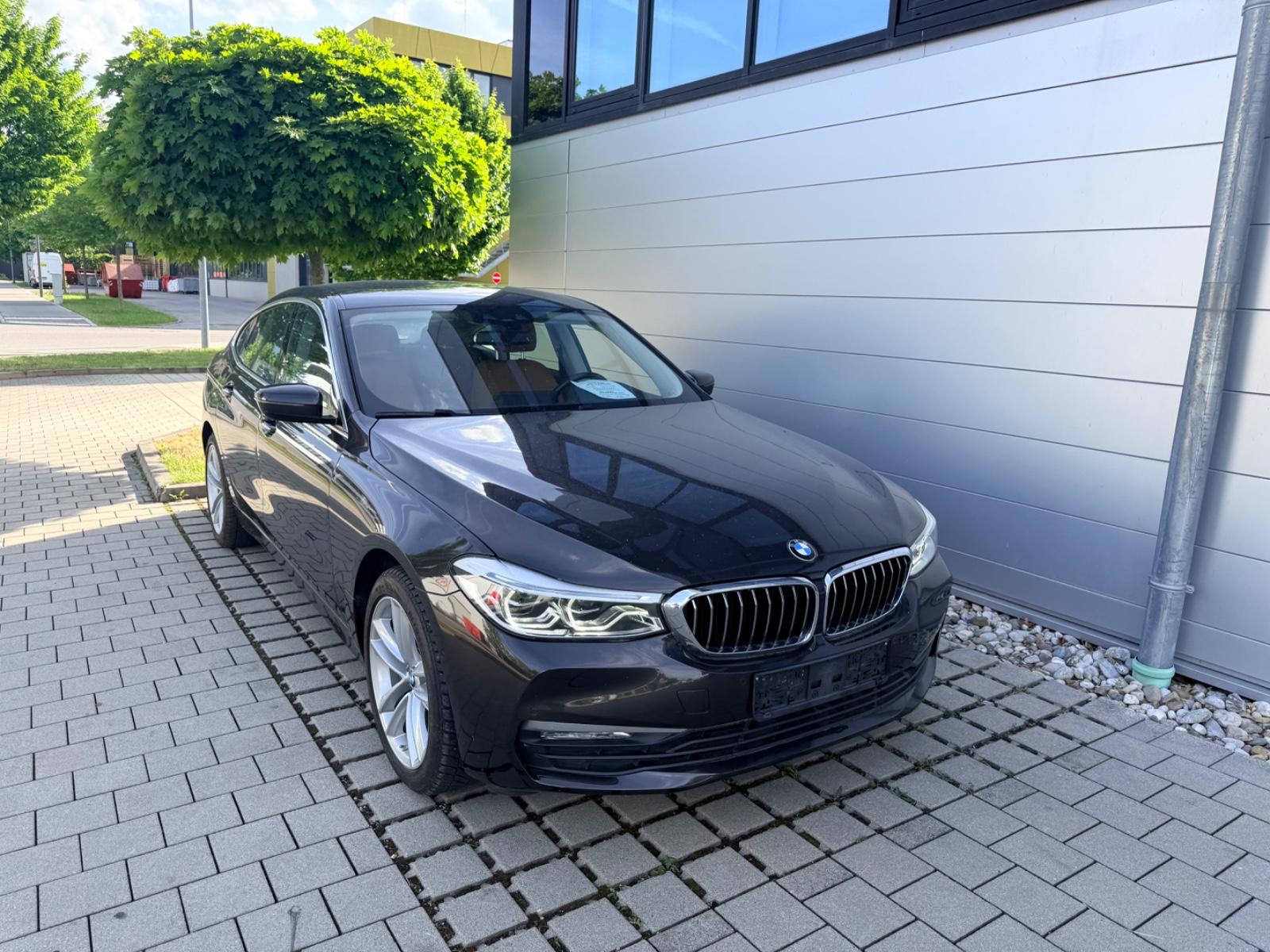 BMW 630i Gran Turismo Leder/Navi/HUD/Standheiz/AHK