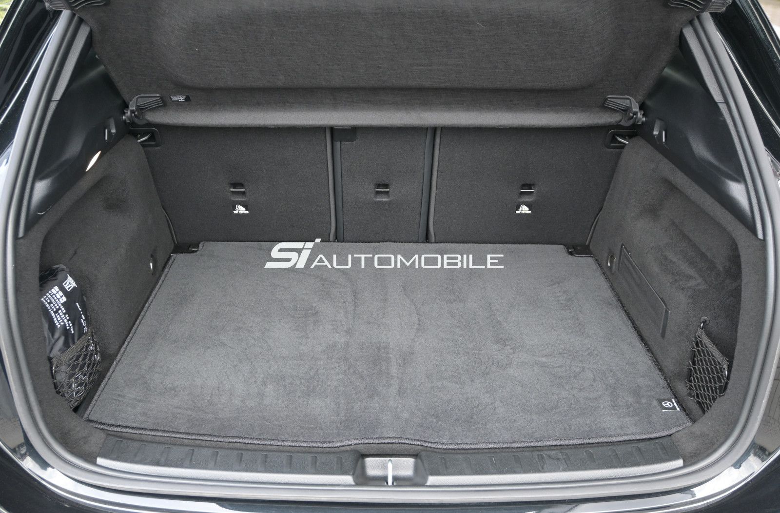 Fahrzeugabbildung Mercedes-Benz GLA 180 d DCT Progressive °ACC°PANO°MEMO°KEYLESS