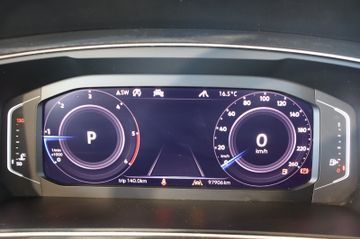 Volkswagen Tiguan R-LINE 2.0 TDI 4M AID+ACC+SIDE+PANO+AHK