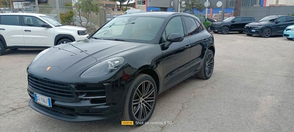 Image of Porsche Macan