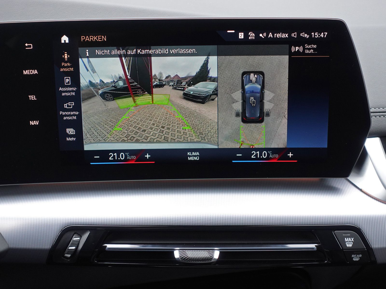 Fahrzeugabbildung BMW 218i Active Tourer Aut. I.Hd HUD ACC 360° BEAM