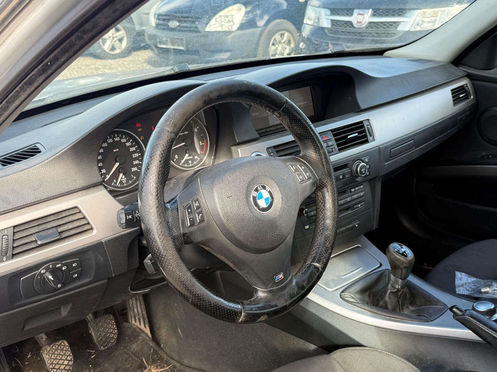 BMW 325 2007 — photo 6