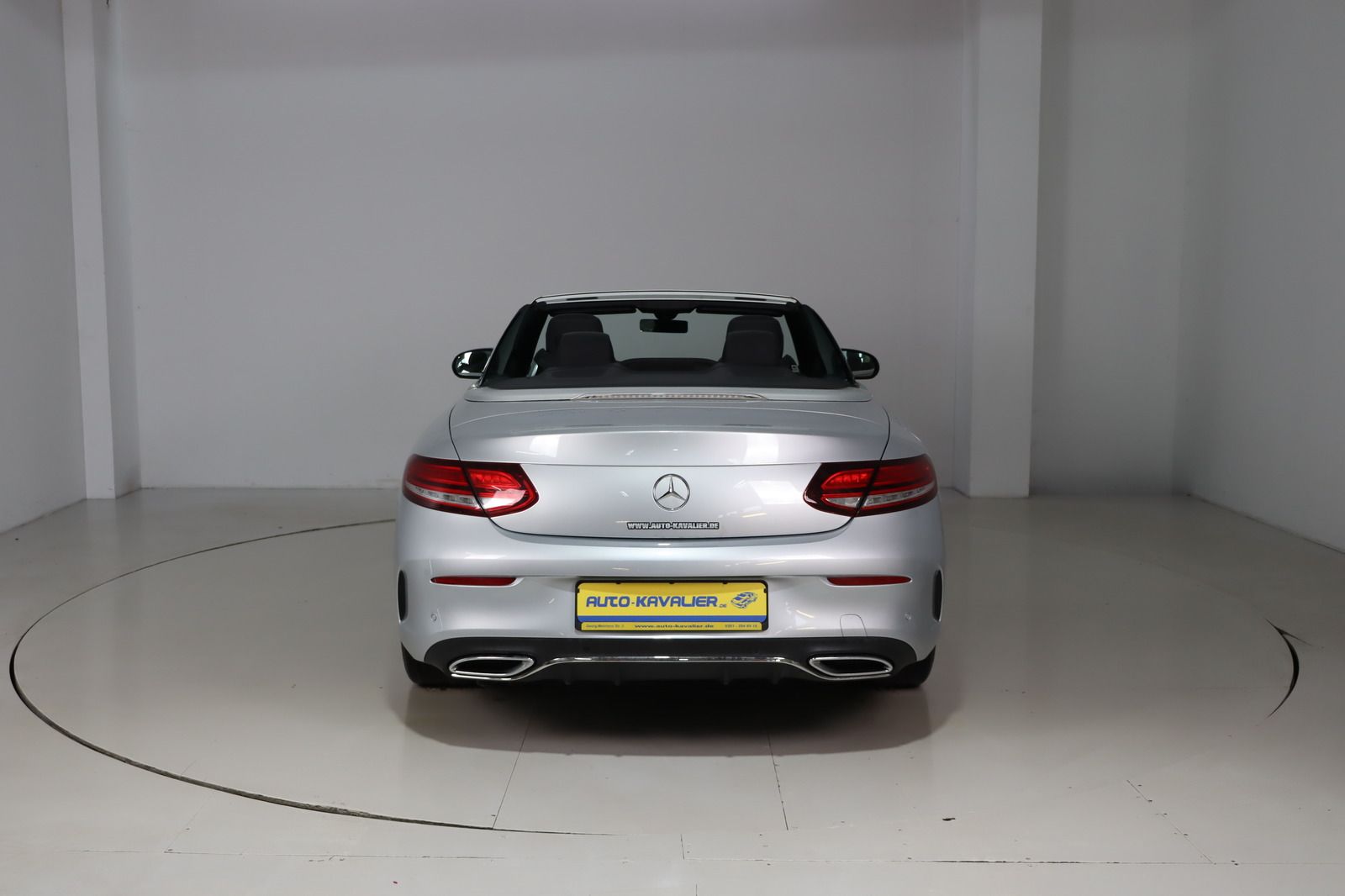 Fahrzeugabbildung Mercedes-Benz C 220 d Cabrio AMG Line