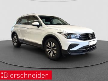 Volkswagen Tiguan - 10