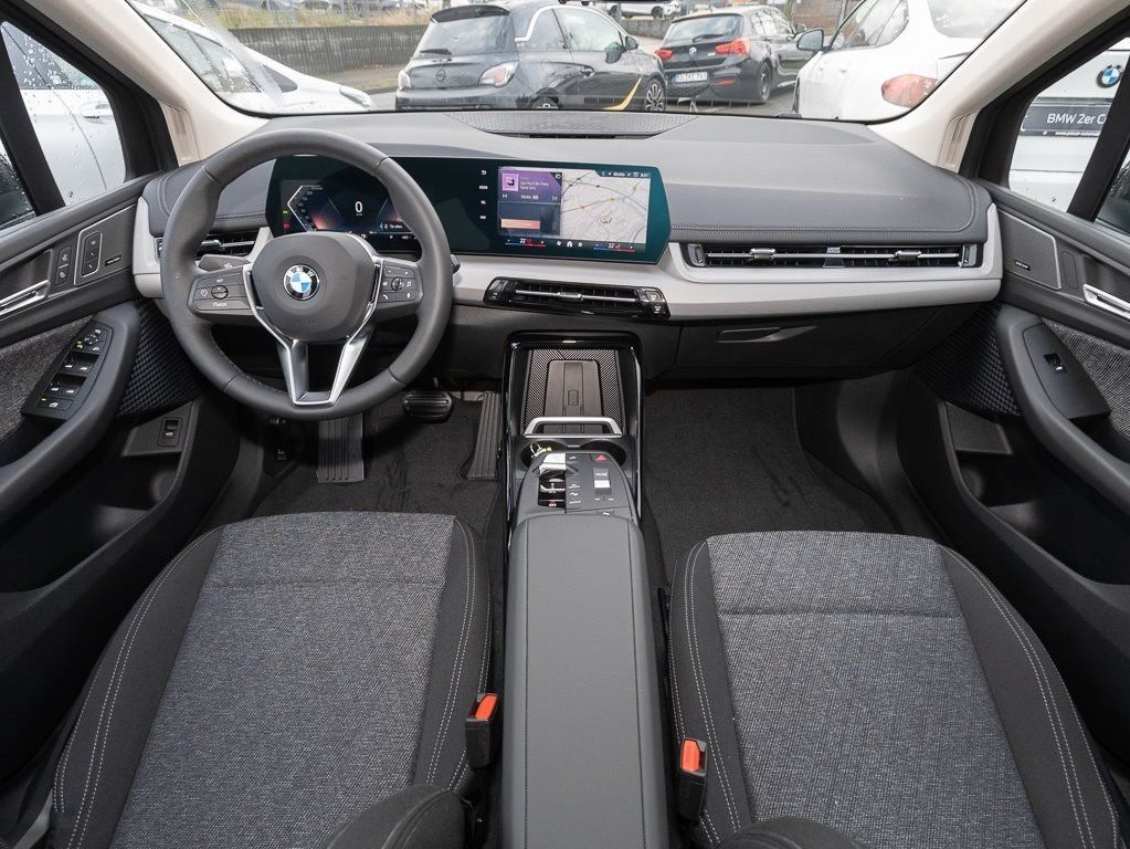 BMW 218 Active Tourer - Bild 10