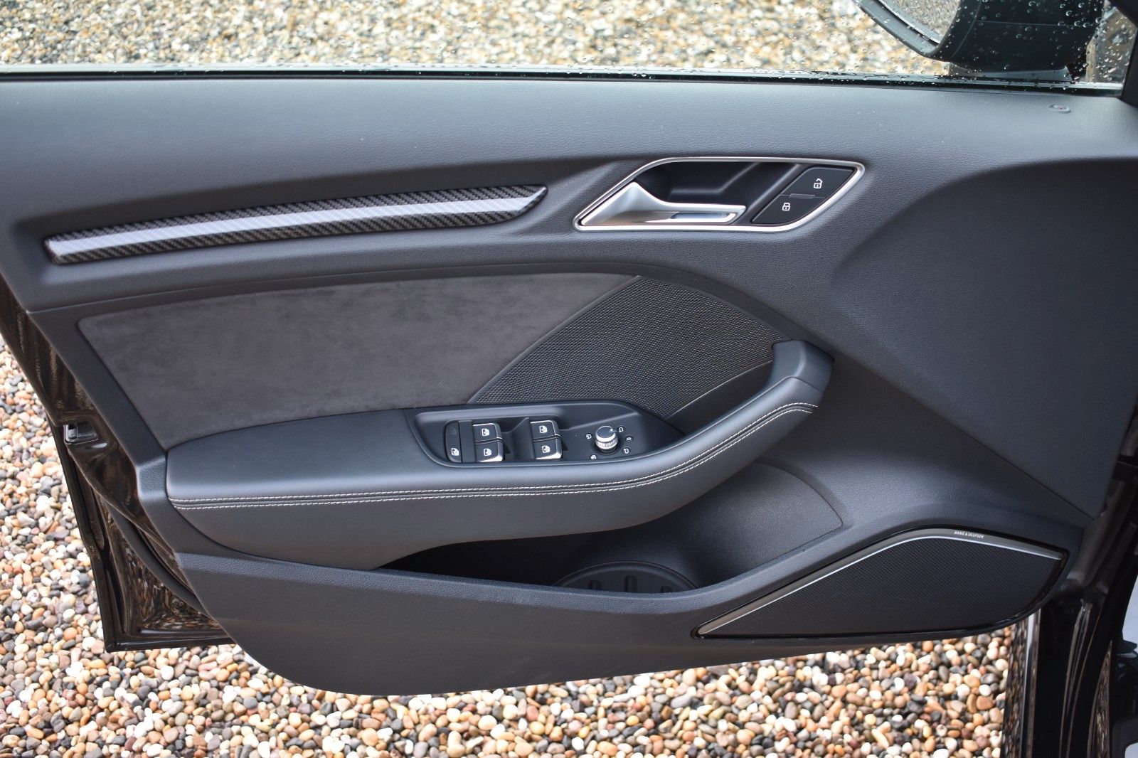 Fahrzeugabbildung Audi RS3 Sportback 2.5 TFSI quattro Keyles RS sitze