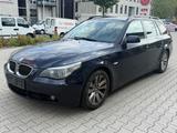 BMW 525 Baureihe 5 Touring 525d~ - BMW 525 aus 2006: Kombi