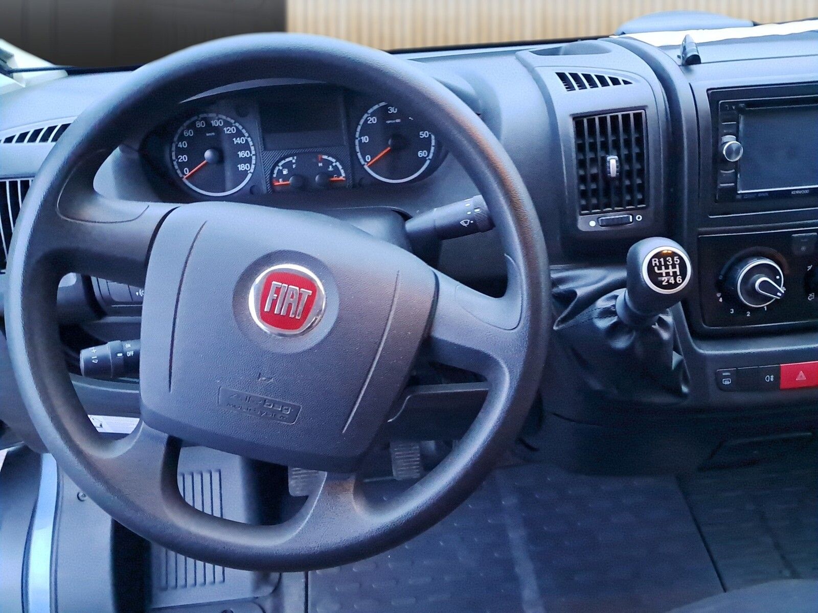 Fahrzeugabbildung Pössl Roadcruiser . SAT,TV,Solar,Markise,AHK