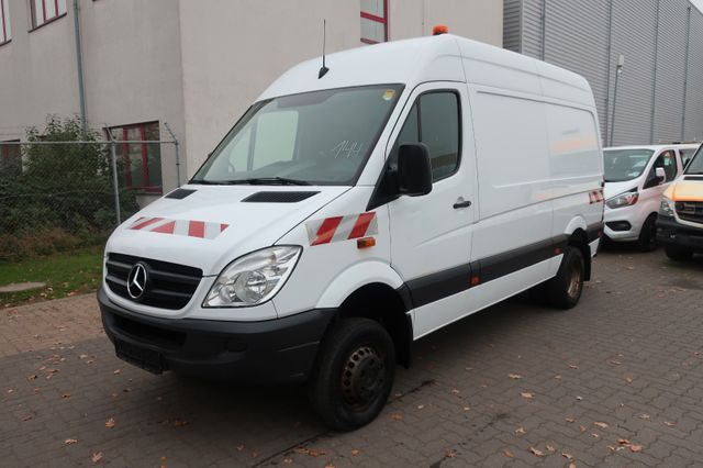 Mercedes-Benz Sprinter II Kasten 516 CDI 4X4 / 1 Hand / AHK