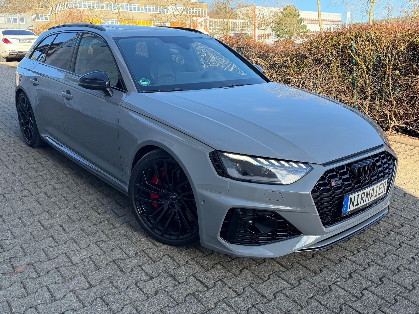 AUDI RS4 MASSAGE, HEAD-UP, KERAMIK, GARANTIE, TOP