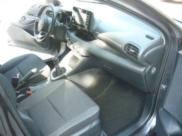 Toyota Yaris - 11