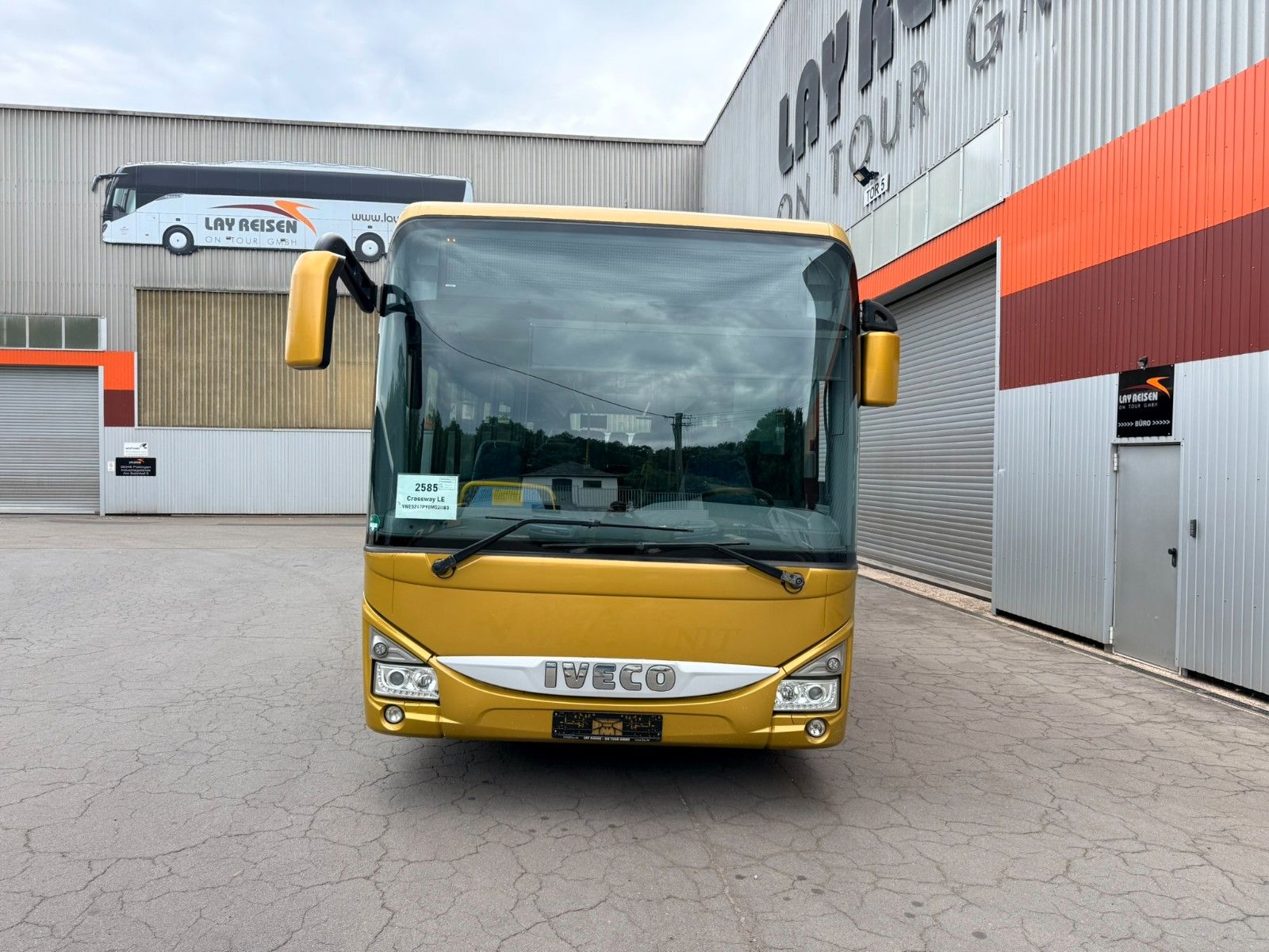 IVECO  2014 - Image 2 of 27