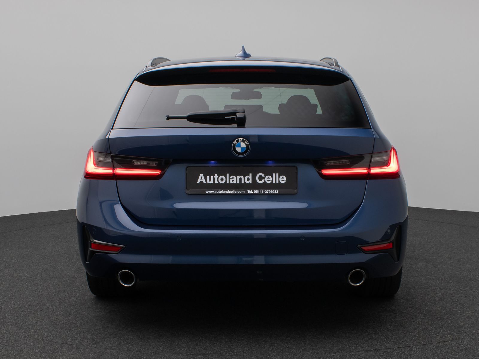 Fahrzeugabbildung BMW 320d HUD DAB CockPitPro Lordos PDC Alarm Sport