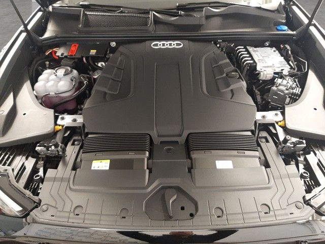 Fahrzeugabbildung Audi Q8 S line 50TDI PANO AHK Laser StdHz B&O 23"