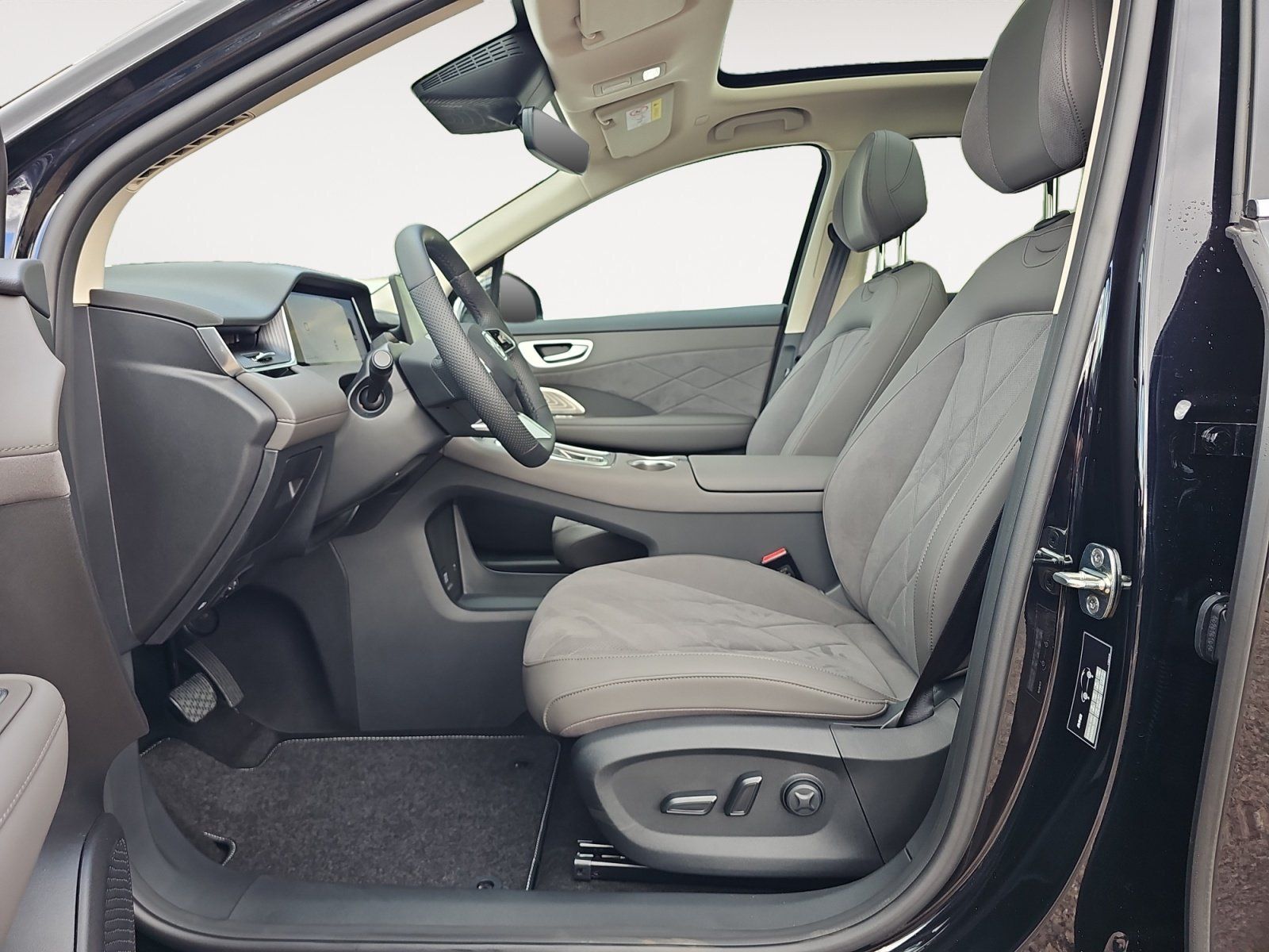 MG S6 EV
