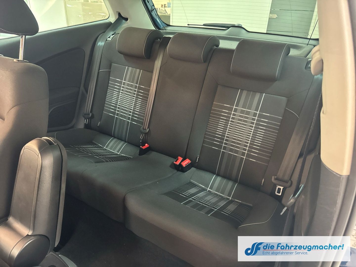 Fahrzeugabbildung Volkswagen Polo V Lounge BMT Start-Stopp AHK-abnehmbar Navi