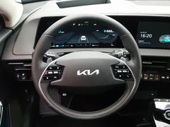 Fahrzeugabbildung Kia EV6 77,4 kWh 239 kW AWD AIR COM DRI WP ASS SND