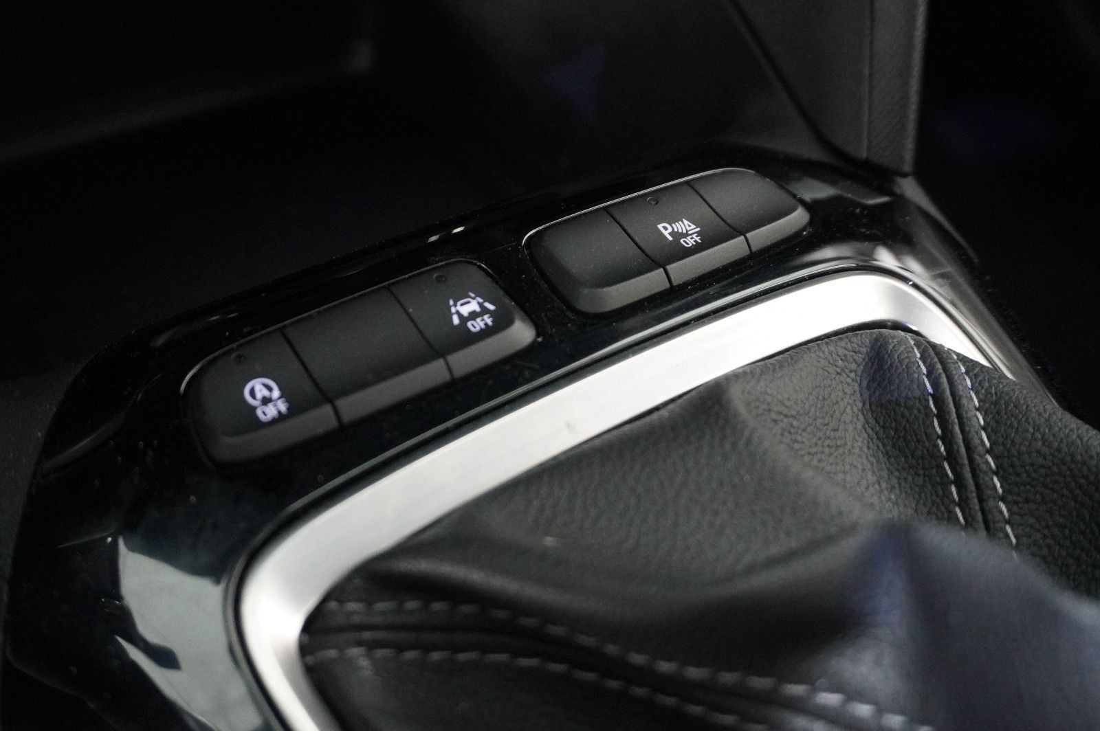 Fahrzeugabbildung Opel Corsa F 1.2 EDITION NAVI/KAMERA/TEMP./PDC/DAB+