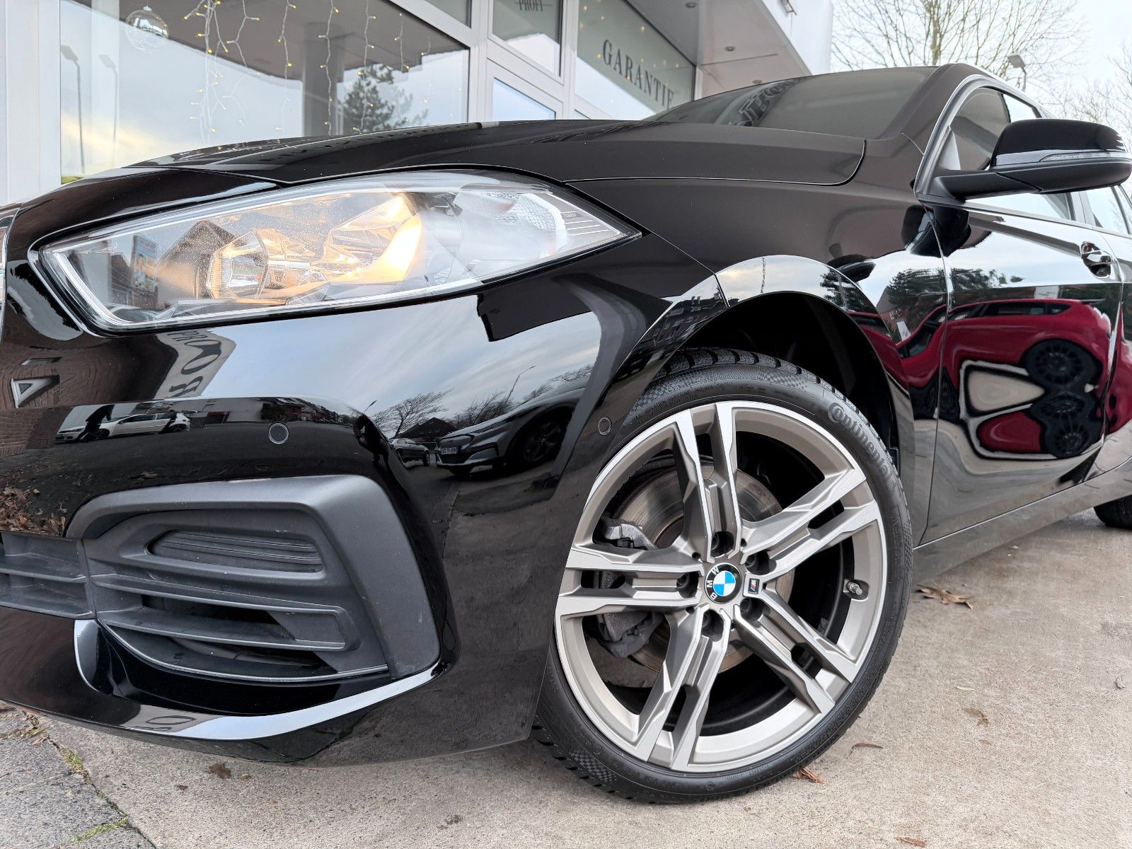 Fahrzeugabbildung BMW 116i Limousine Navi/Bluetooth/PDC/1.Hand