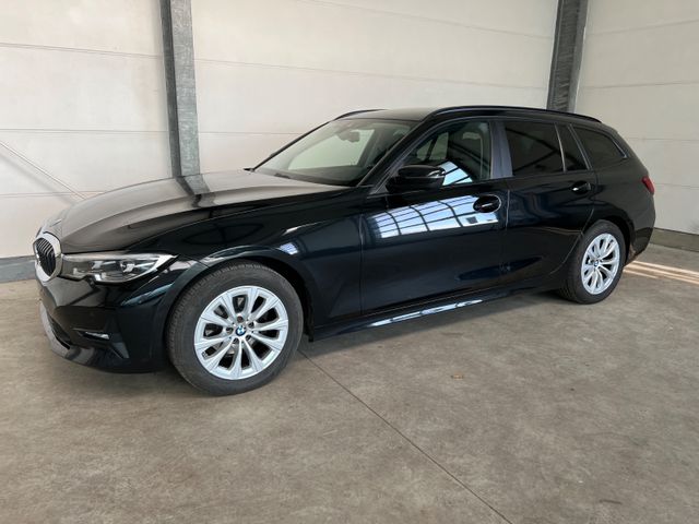 BMW 318d Touring  Advantage Aut.+1.Hand+DAB+HUD+LED