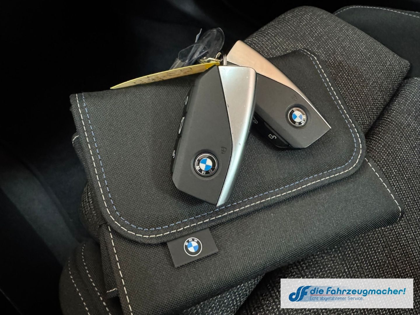 Fahrzeugabbildung BMW X1 20 d xDrive Park-Assistent Navi Digitales Coc