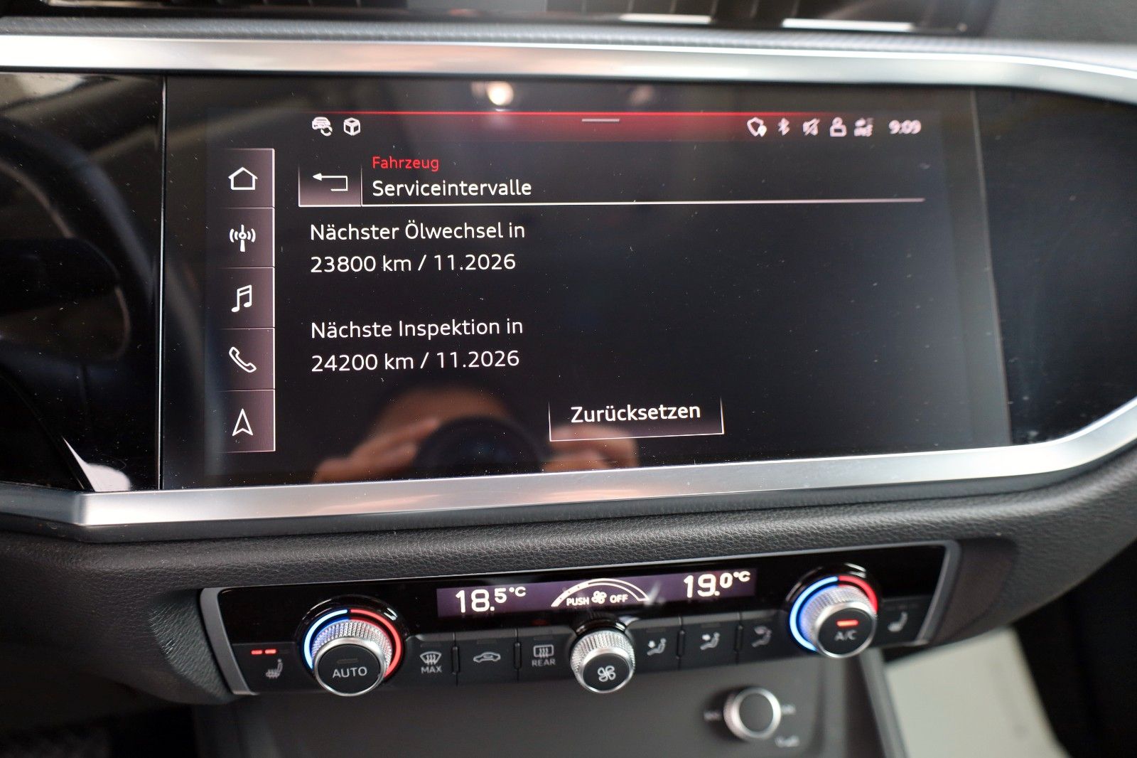 Fahrzeugabbildung Audi Q3 Sportback 35 TFSI S line,T.Leder,Navi,LED,SH