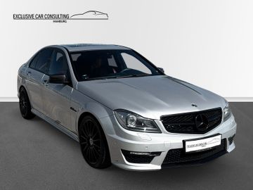 MERCEDES-BENZ C 63 AMG