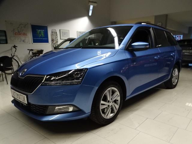 Skoda Fabia Combi 110 DSG Style // DAB+ECC+Kamera+L...