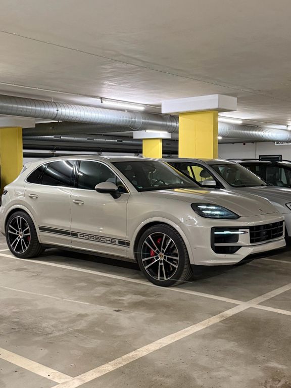 Image of Porsche Cayenne