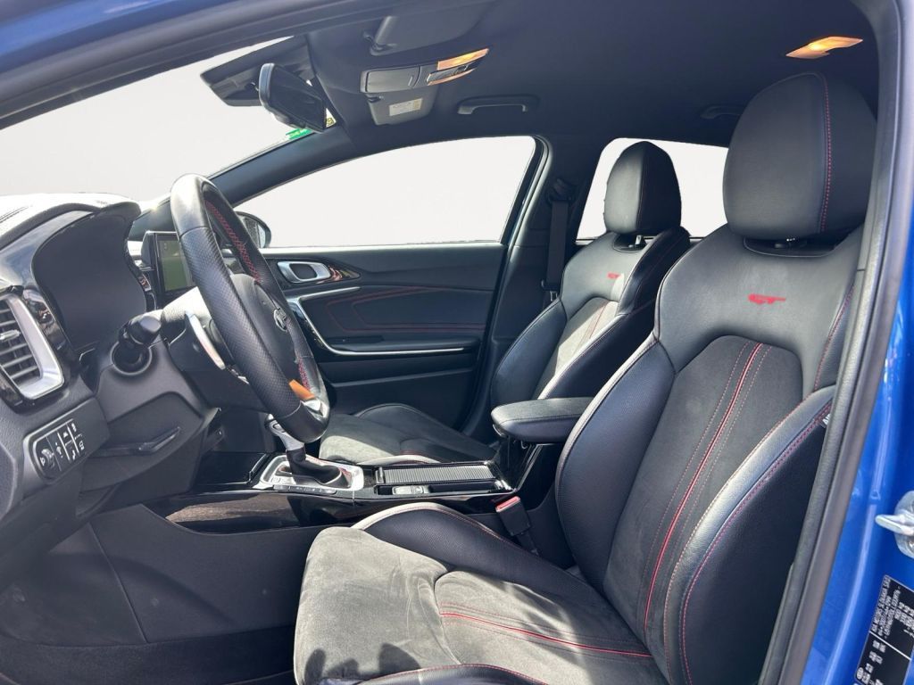 Fahrzeugabbildung Kia ProCeed 1.6 T-GDI DCT7 OPF GT