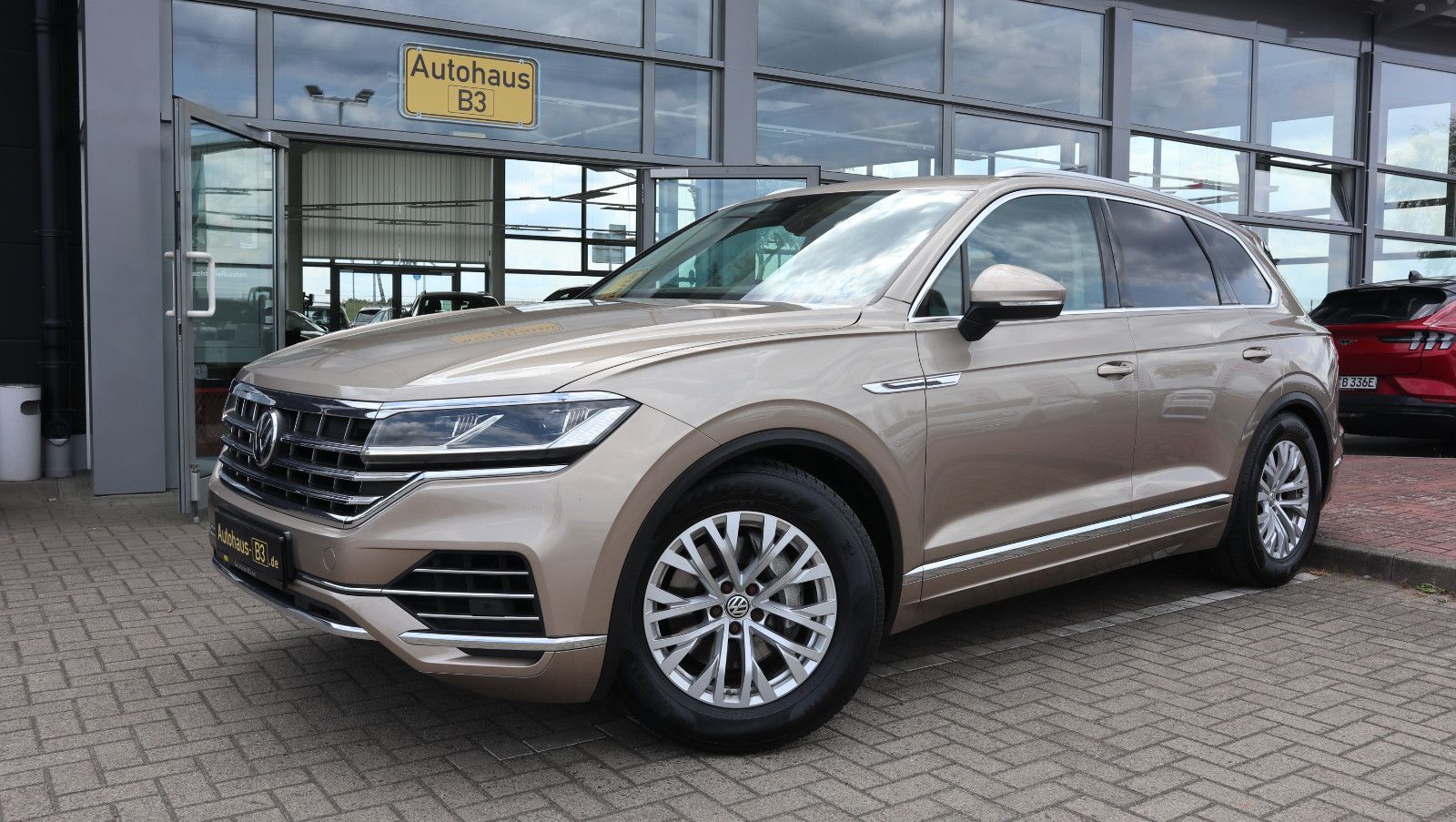 Volkswagen Touareg Atmosphere 4Motion-Sthzg.-LED-L&S-ACC