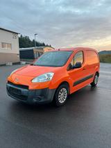 Peugeot Partner Kasten 1.6 Benziner - gebrauchte Peugeot Partner aus dem Jahr 2012