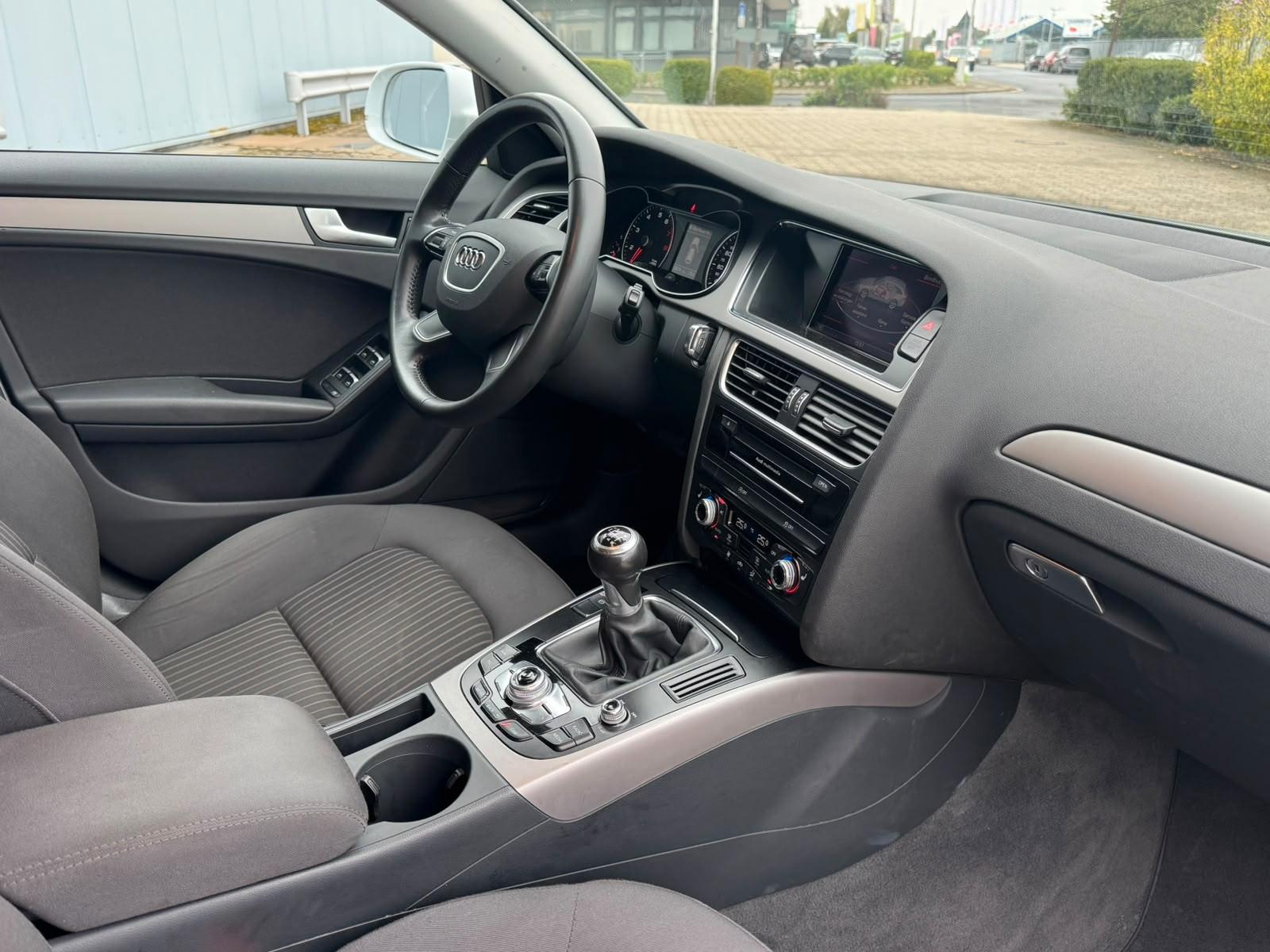 Audi A4 Avant 2.0 Ambiente Bluetooth Shz Tüv Euro6