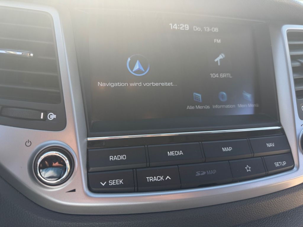 Fahrzeugabbildung Hyundai Tucson blue 1.6 GDi 2WD Trend