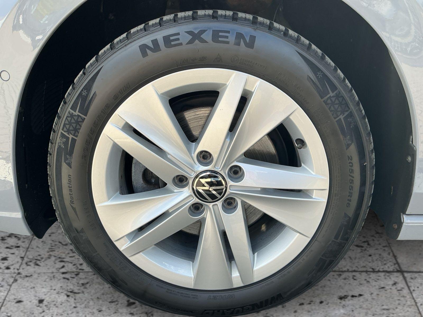 Volkswagen Golf VIII 1.5TSI LIFE LED+NAV+ACC+STDHZG+RFK+PLA, миниатюра 8