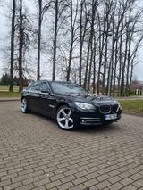 BMW 730d xDrive - - blaue BMW 730