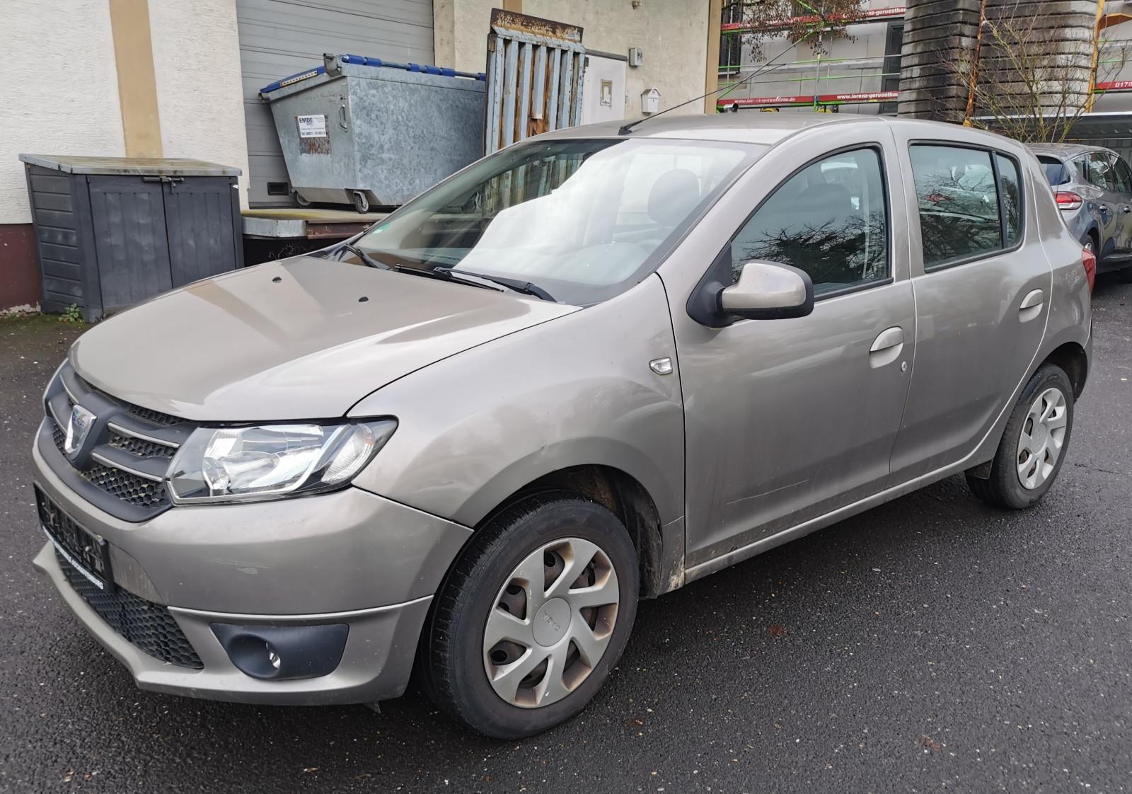 Dacia Sandero II Laureate Standheizung mit FB Klima ZV